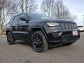 Diamond Black Crystal Pearl - Grand Cherokee Altitude 4x4 Photo No. 1