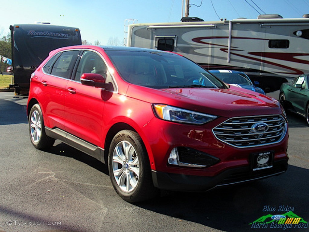 2020 Edge Titanium AWD - Rapid Red Metallic / Soft Ceramic photo #7