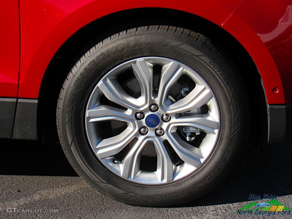 2020 Edge Titanium AWD - Rapid Red Metallic / Soft Ceramic photo #9
