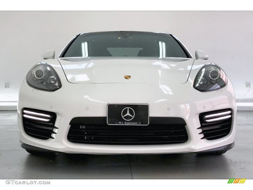 2014 Panamera GTS - White / Black photo #2