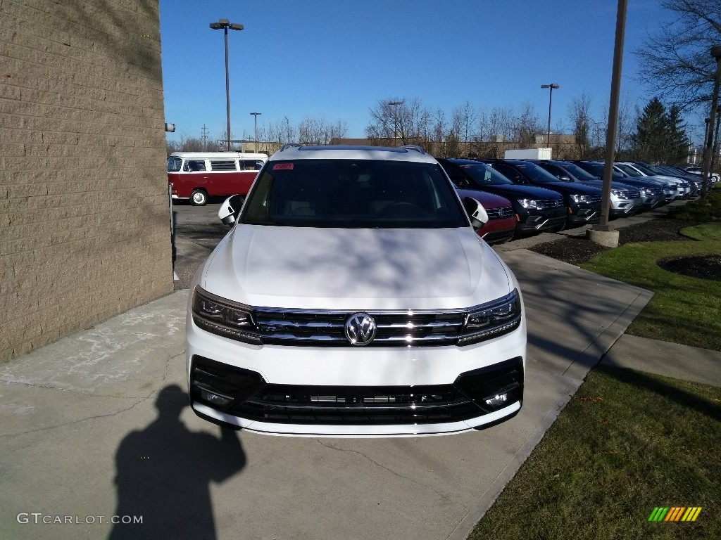 2020 Tiguan SEL Premium R-Line 4MOTION - Pure White / Titan Black photo #2