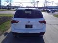 Pure White - Tiguan SE 4MOTION Photo No. 5