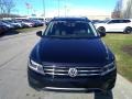 Deep Black Pearl - Tiguan S 4MOTION Photo No. 2