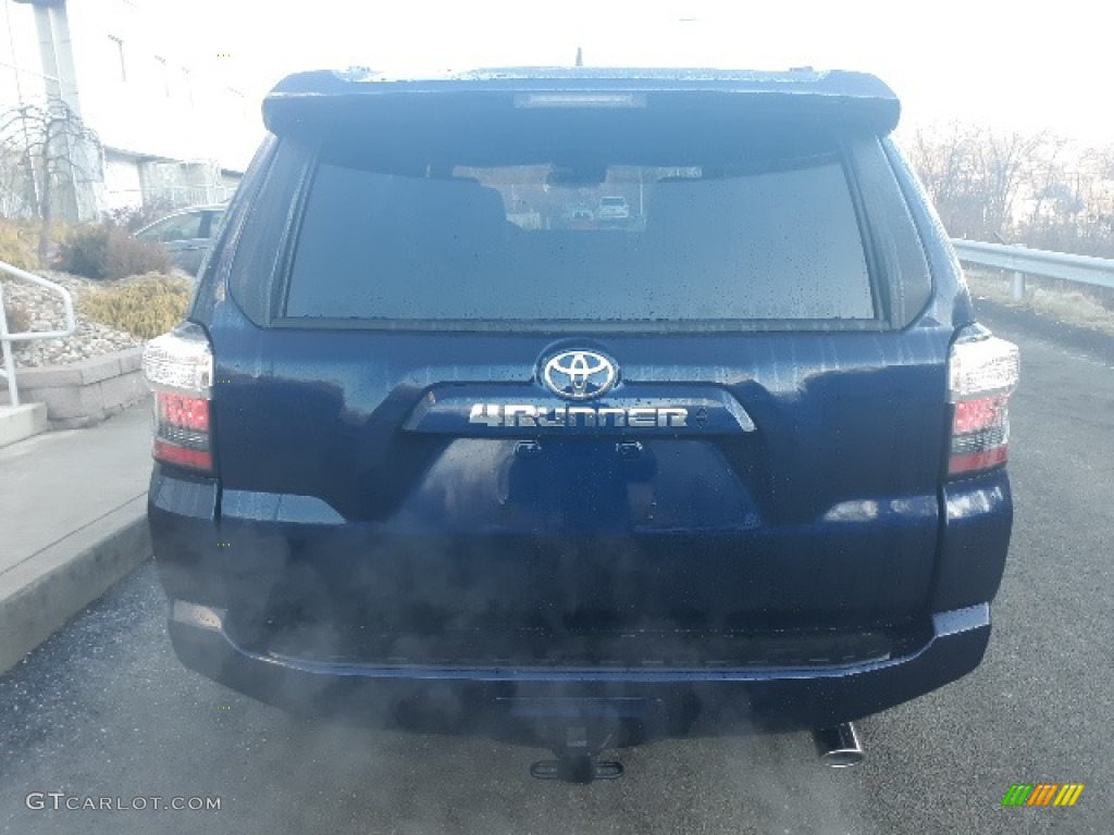 2020 4Runner SR5 Premium 4x4 - Nautical Blue Metallic / Black photo #14