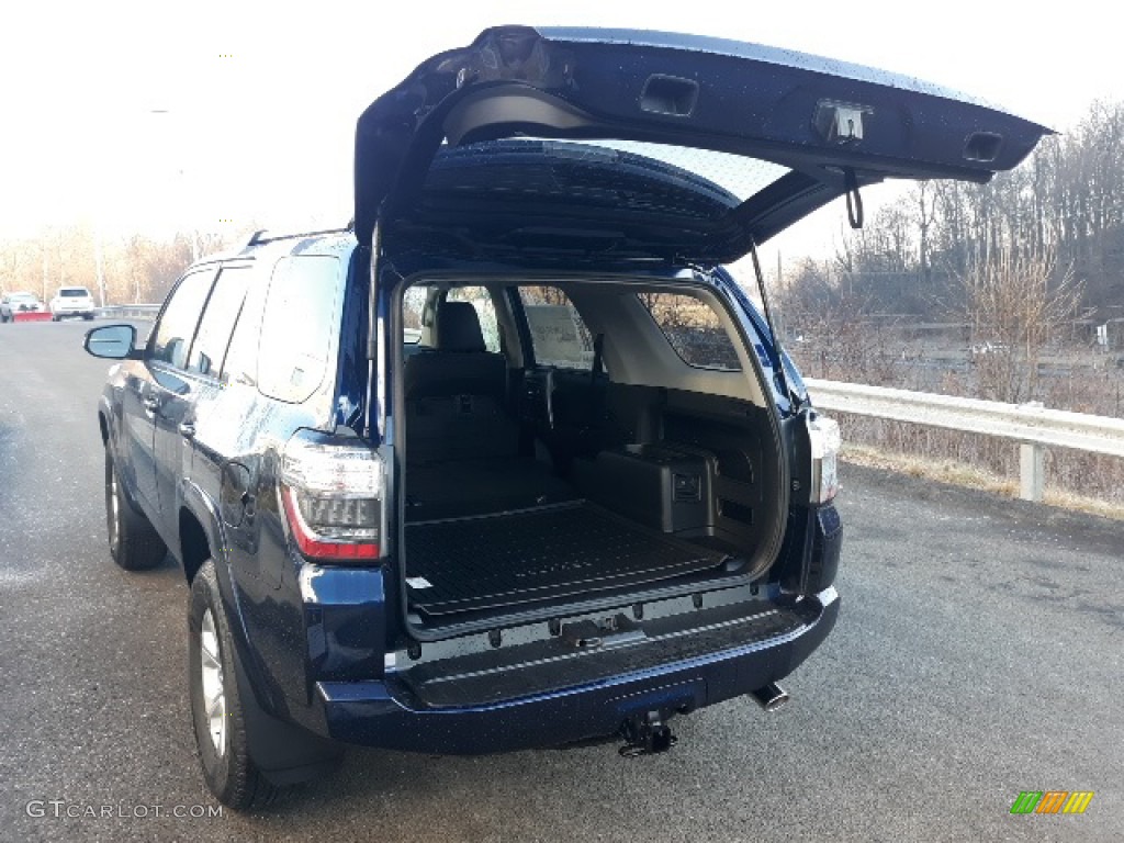 2020 4Runner SR5 Premium 4x4 - Nautical Blue Metallic / Black photo #17