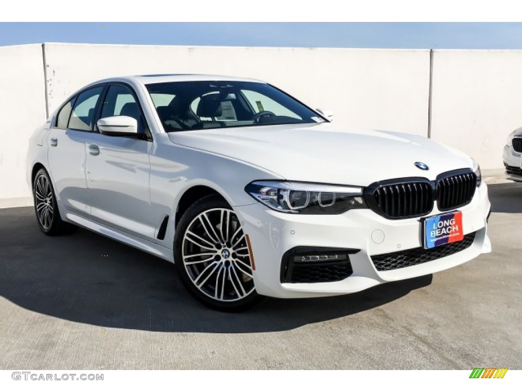 Alpine White 2019 BMW 5 Series 530e iPerformance Sedan Exterior Photo #136581130
