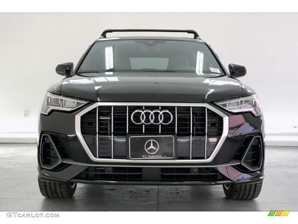 2019 Q3 Premium Plus quattro - Mythos Black Metallic / Rotor Gray photo #2
