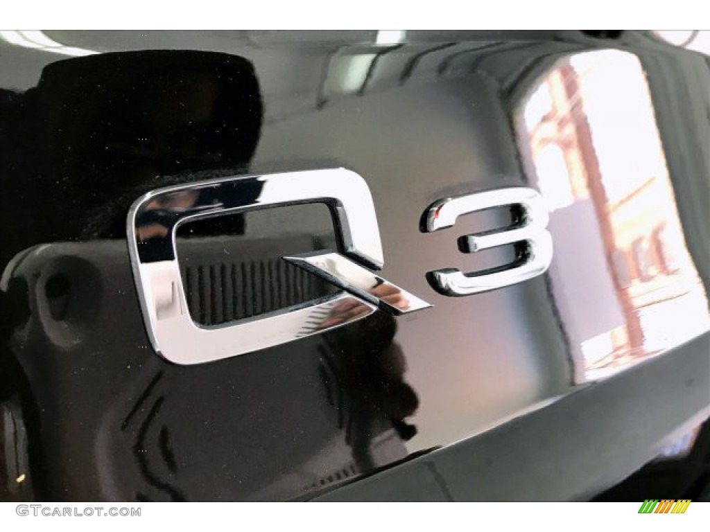 2019 Audi Q3 Premium Plus quattro Marks and Logos Photo #136588296