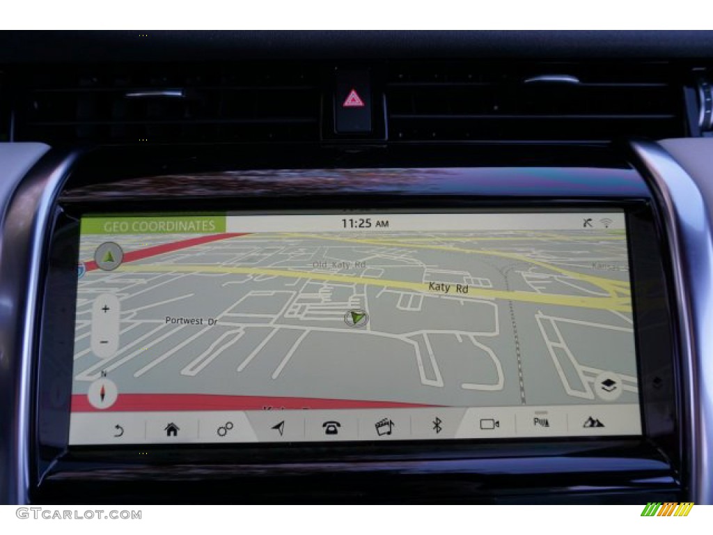 2020 Discovery Sport SE - Indus Silver Metallic / Light Oyster photo #14