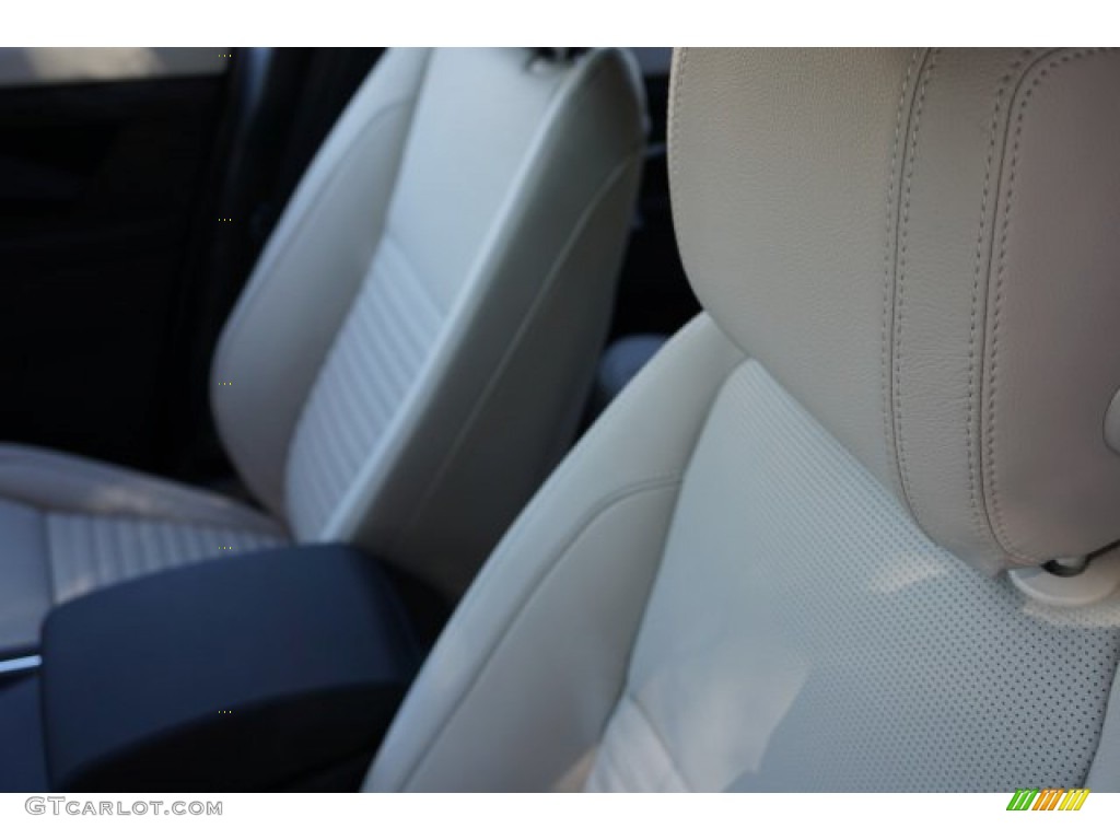 2020 Discovery Sport SE - Indus Silver Metallic / Light Oyster photo #23