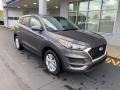 Front 3/4 View of 2020 Tucson SE AWD