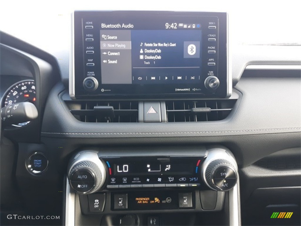 2019 RAV4 XLE AWD - Silver Sky Metallic / Black photo #7