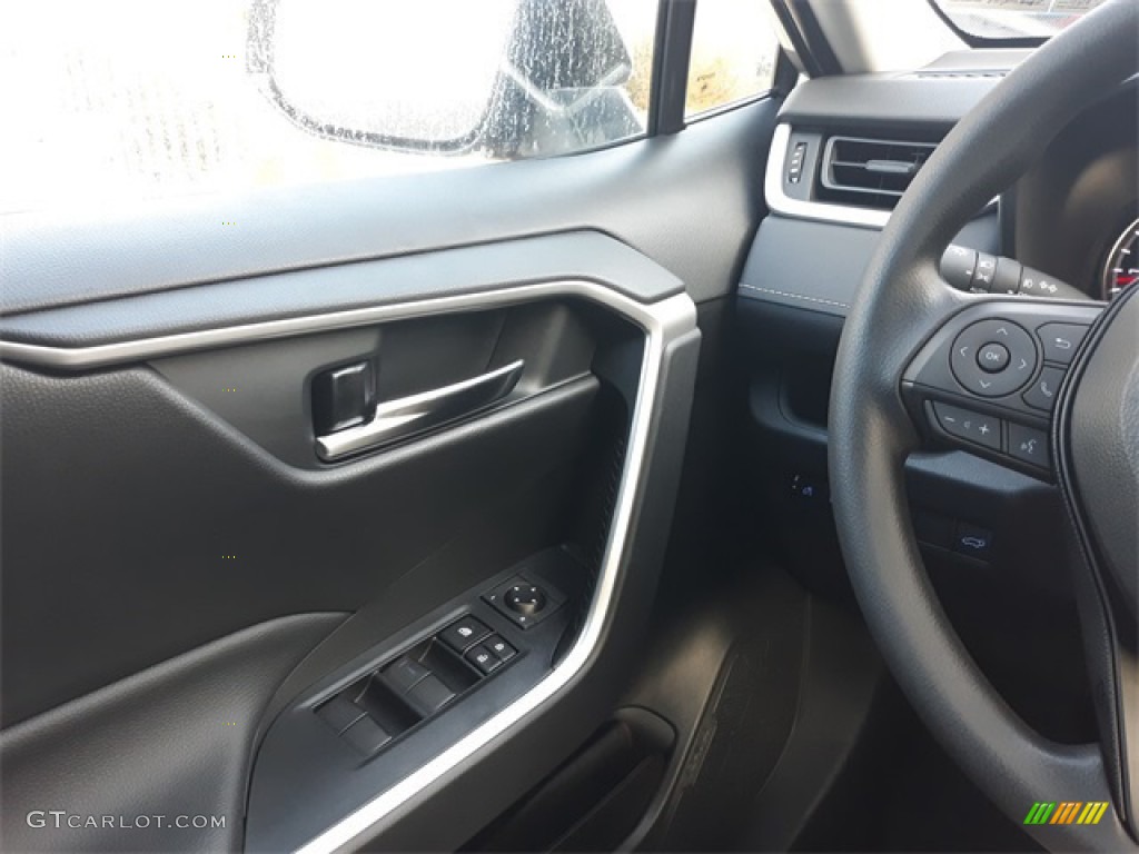 2019 RAV4 XLE AWD - Silver Sky Metallic / Black photo #14