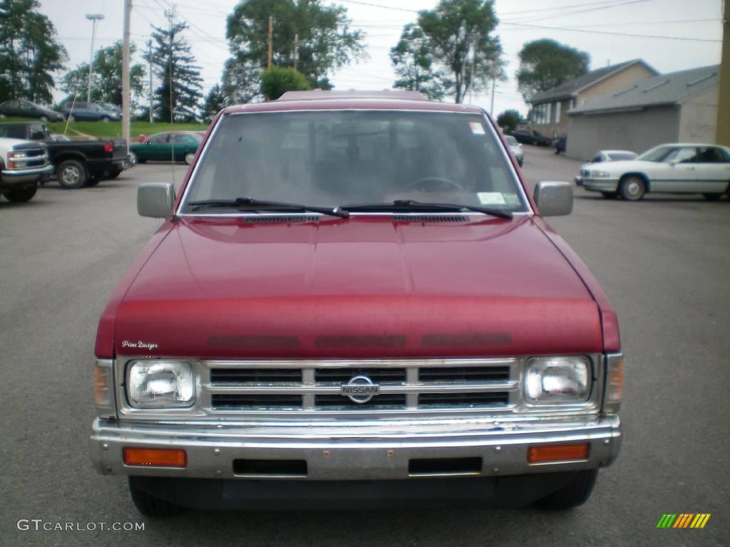 1992 Hardbody Truck Extended Cab - Cherry Red Pearl / Red photo #8
