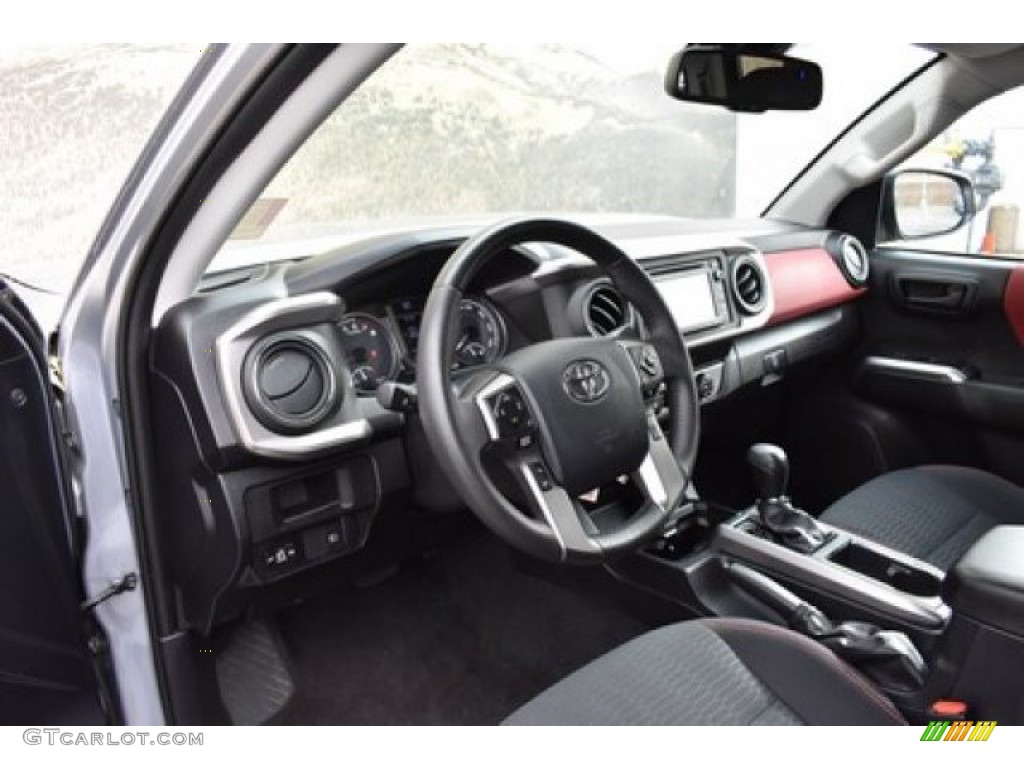 2019 Tacoma SR5 Double Cab 4x4 - Silver Sky Metallic / Black photo #9