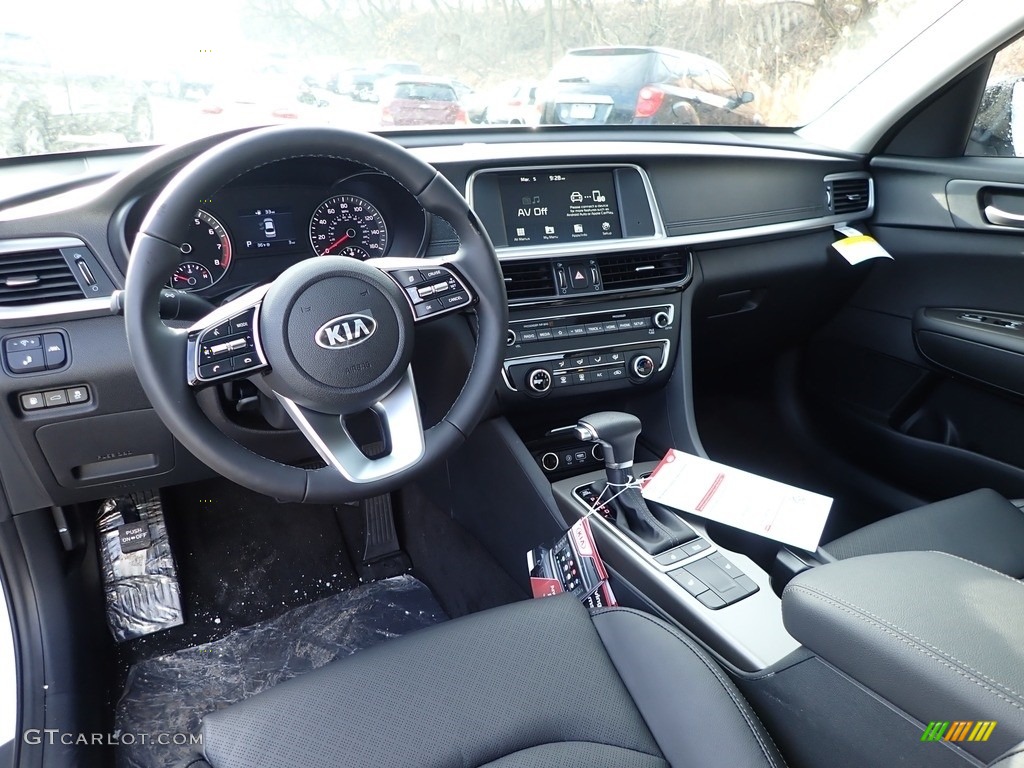 Black Interior 2020 Kia Optima Special Edition Photo #136600327