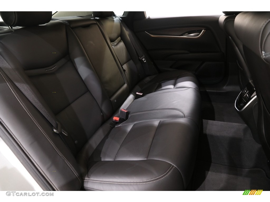 2019 XTS Luxury - Radiant Silver Metallic / Jet Black photo #17