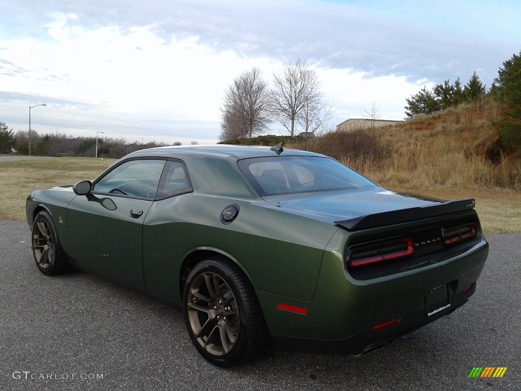 2020 Challenger R/T Scat Pack - F8 Green / Black w/Alcantara photo #8