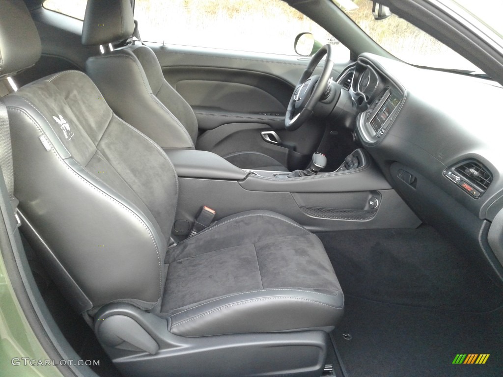 Black w/Alcantara Interior 2020 Dodge Challenger R/T Scat Pack Photo #136604967