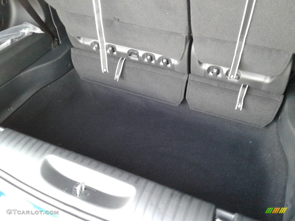 2020 Chrysler Pacifica Touring Trunk Photo #136608765