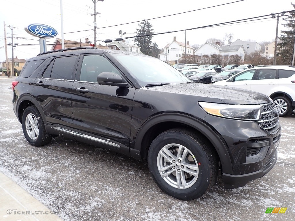 2020 Explorer XLT 4WD - Agate Black Metallic / Ebony photo #3