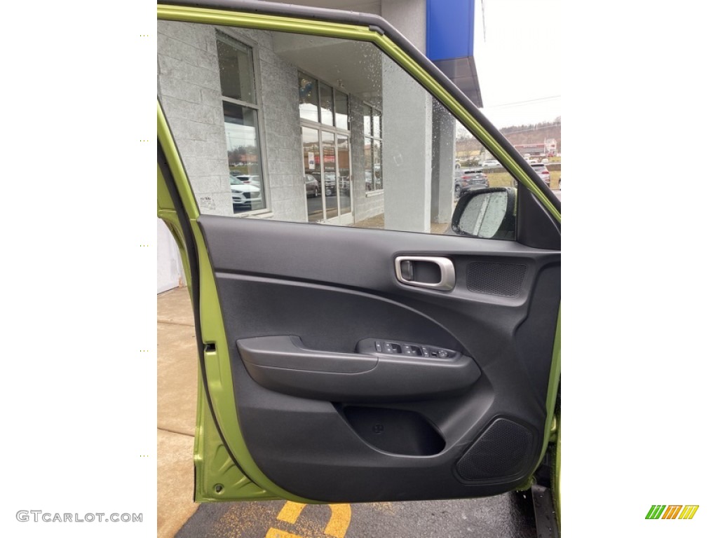 2020 Hyundai Venue SE Black Door Panel Photo #136612482