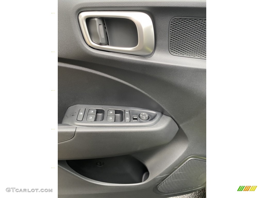 2020 Hyundai Venue SE Black Door Panel Photo #136612497