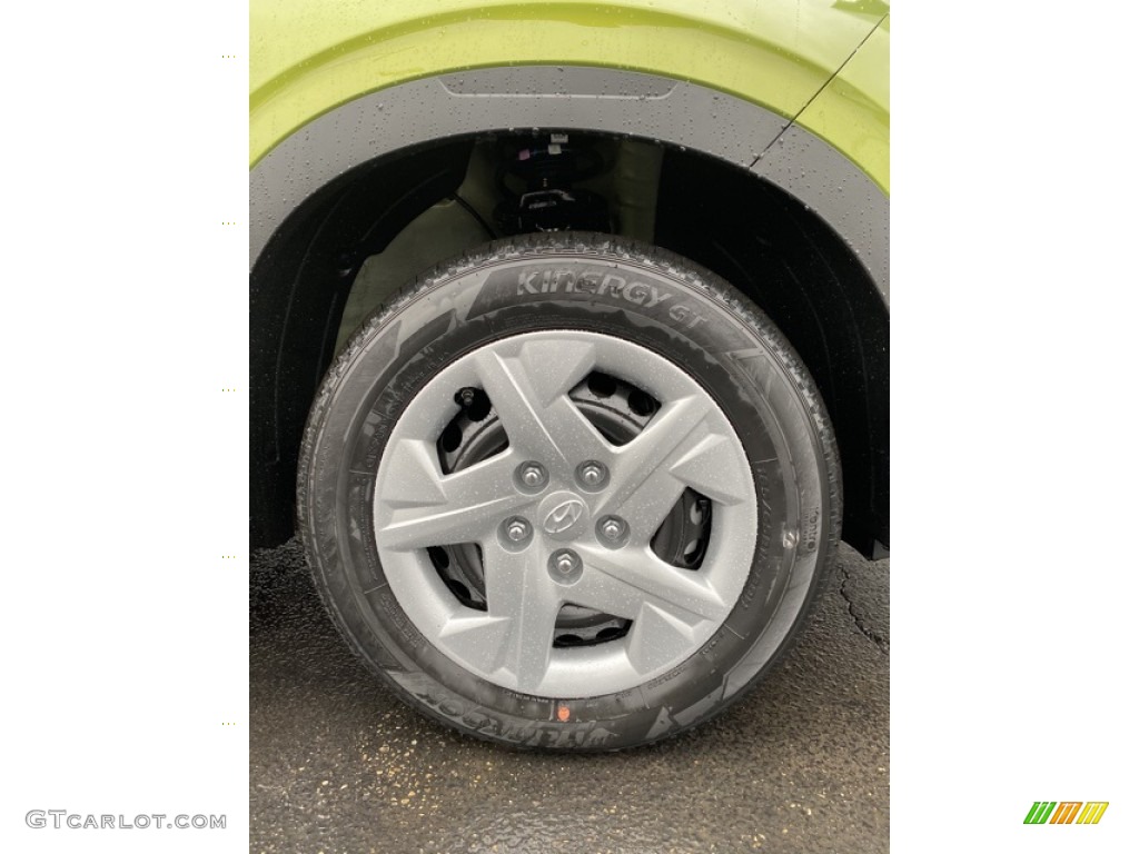 2020 Hyundai Venue SE Wheel Photos