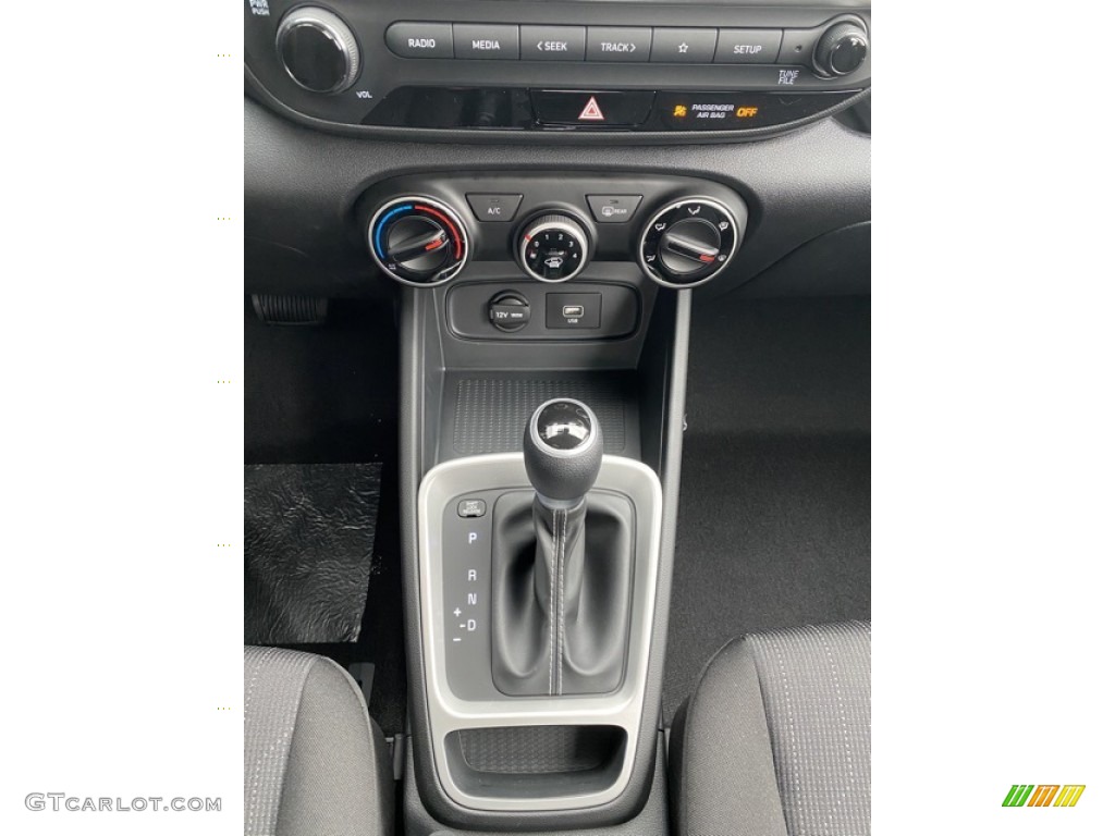 2020 Hyundai Venue SE Transmission Photos