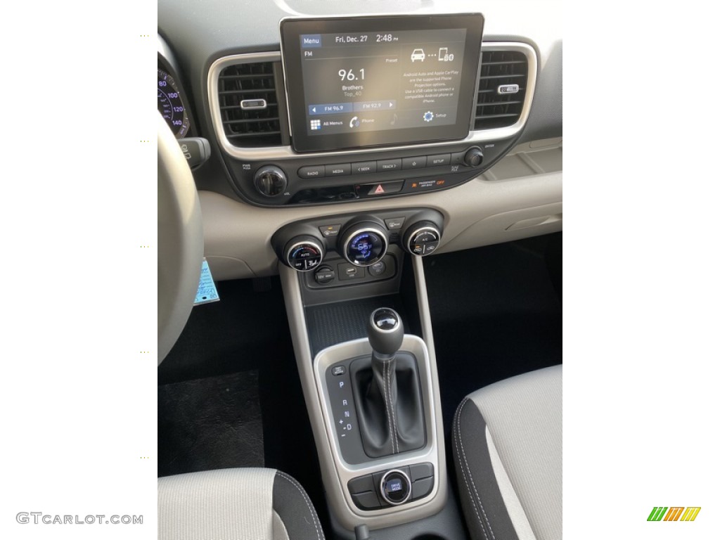 2020 Hyundai Venue SEL CVT Automatic Transmission Photo #136613133