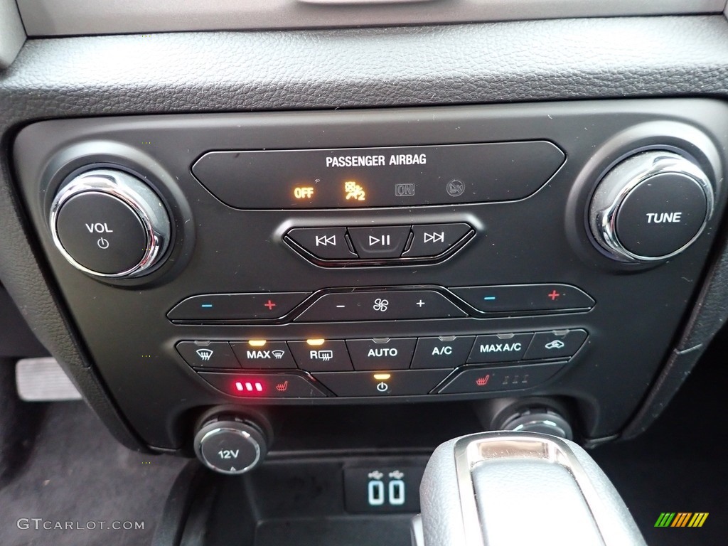 2019 Ford Ranger XLT SuperCrew 4x4 Controls Photos