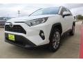 Super White - RAV4 XLE Premium Photo No. 4