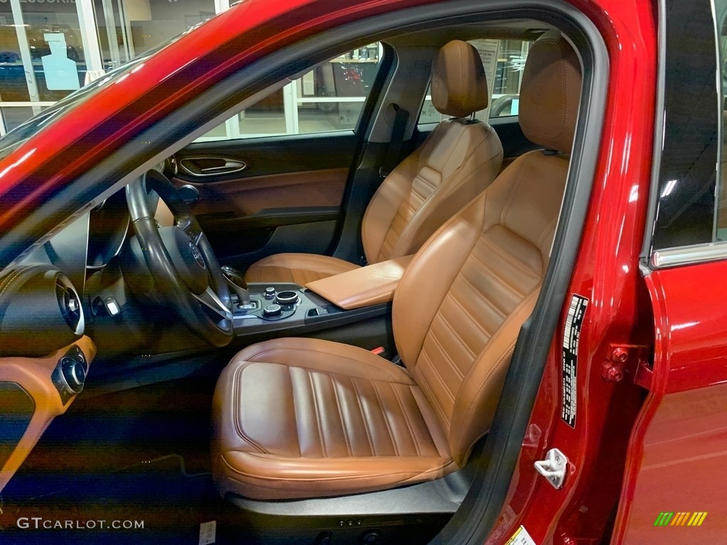 Black/Tan Interior 2018 Alfa Romeo Giulia Ti AWD Photo #136624722