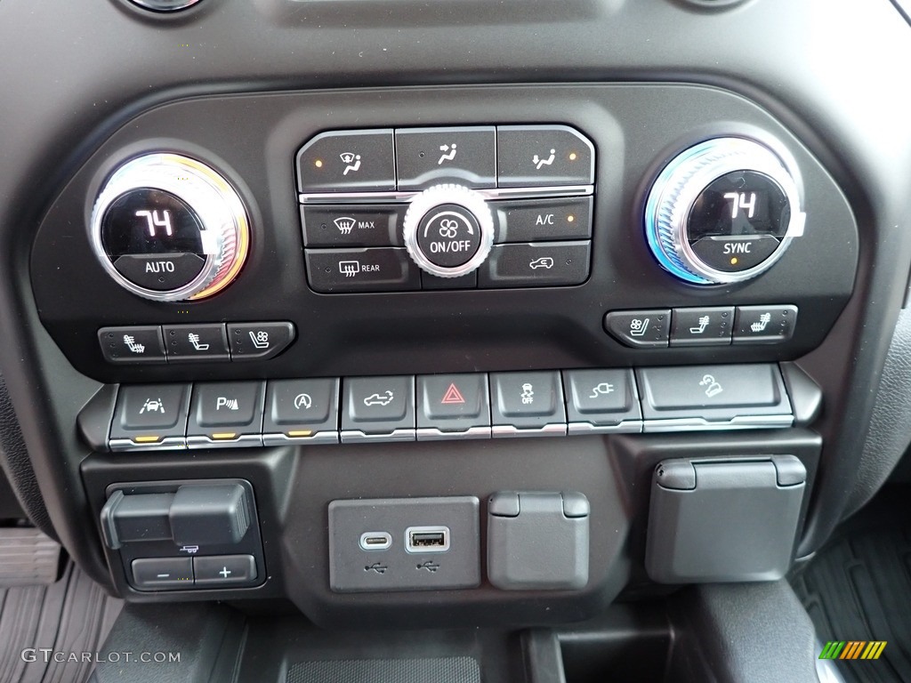 2020 GMC Sierra 1500 Denali Crew Cab 4WD Controls Photo #136625256