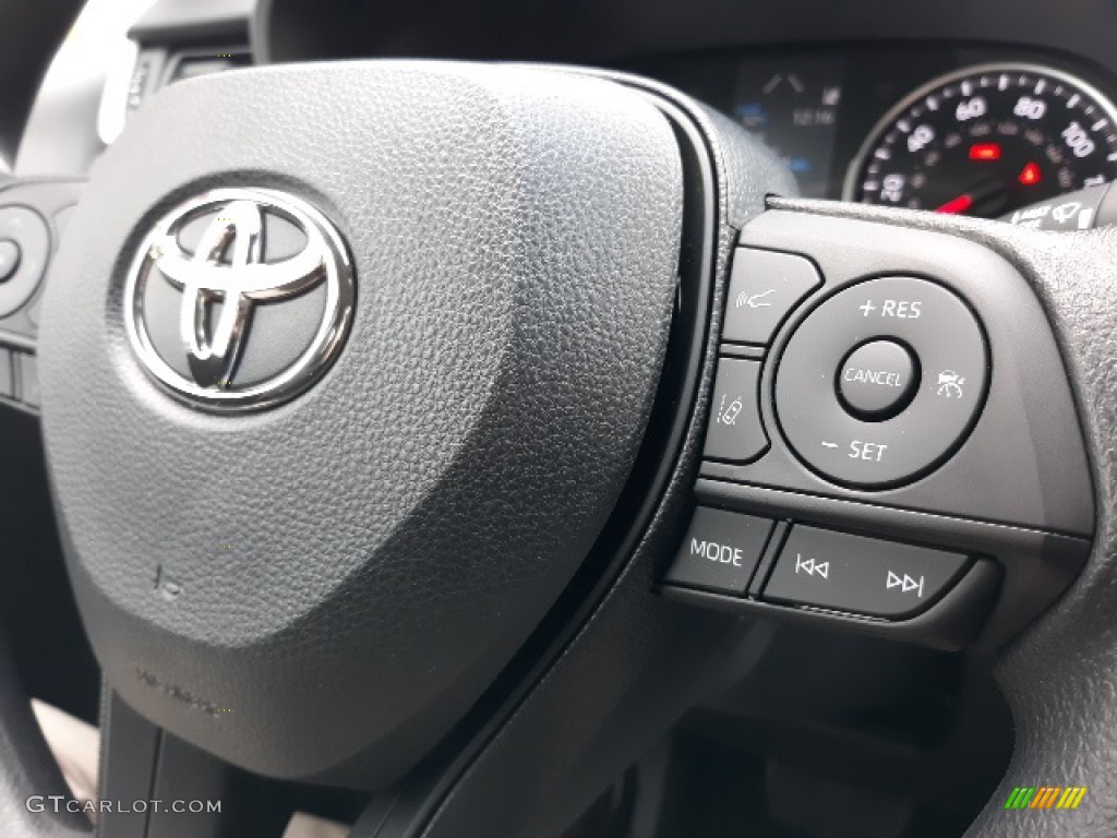 2020 Toyota RAV4 XLE AWD Black Steering Wheel Photo #136627548