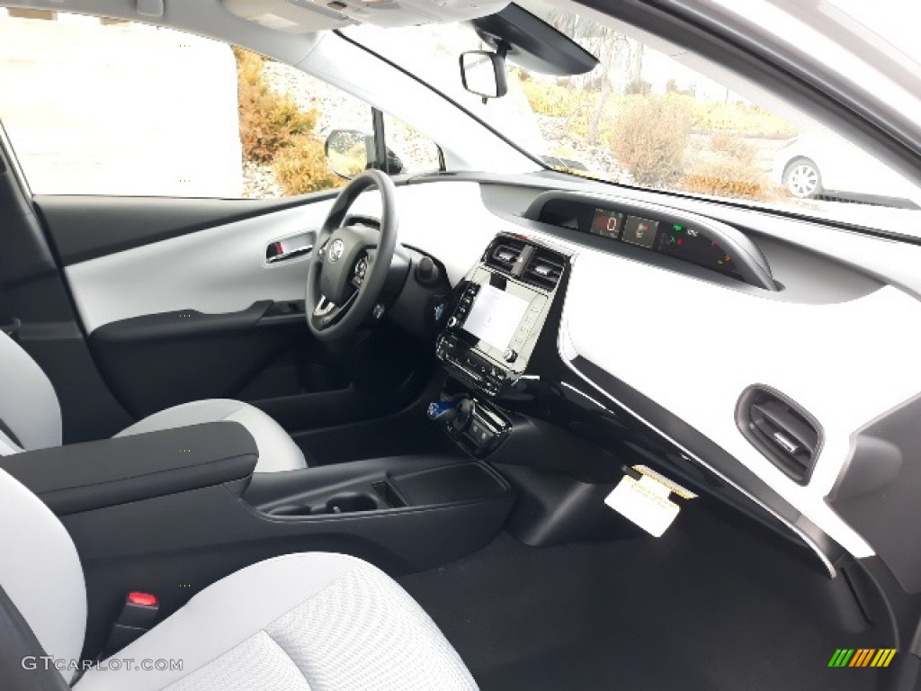 2020 Toyota Prius LE AWD-e Moonstone Dashboard Photo #136629372