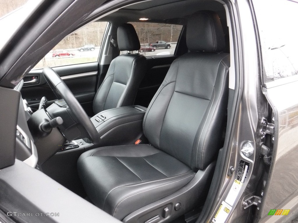 2019 Toyota Highlander XLE AWD Front Seat Photos