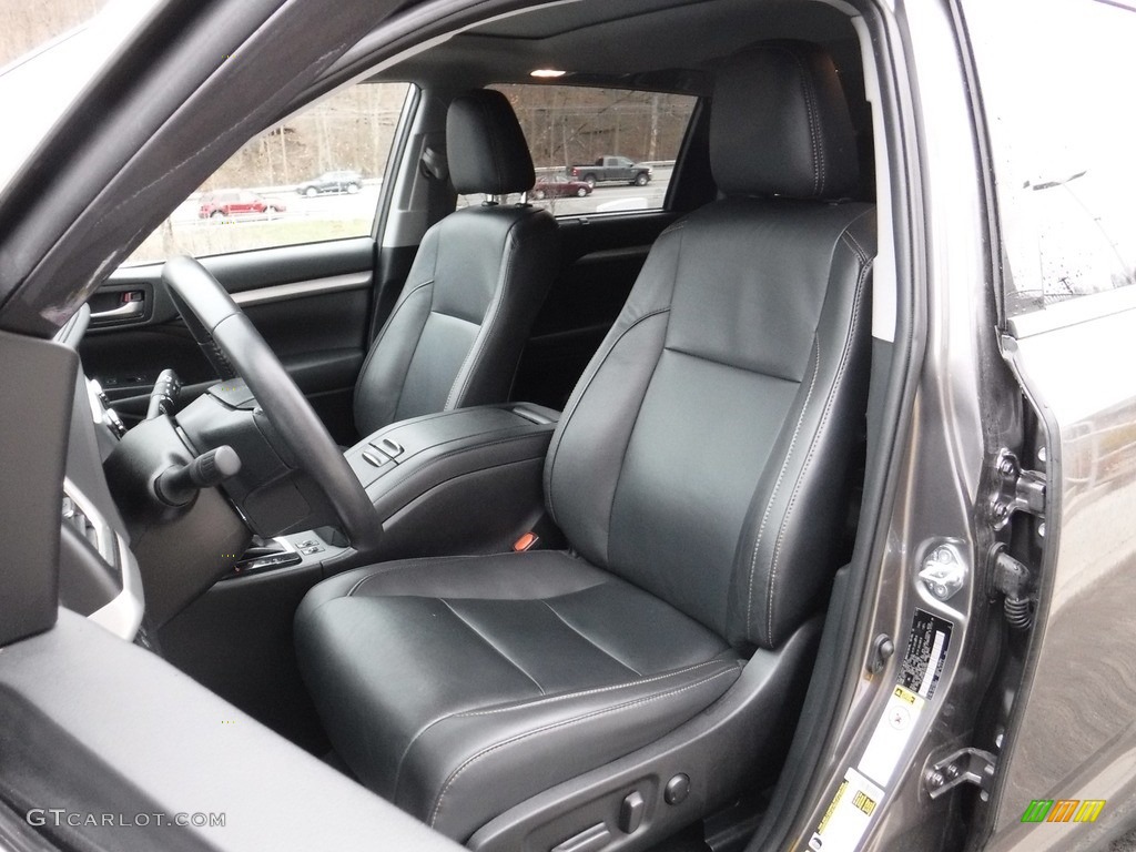 2019 Toyota Highlander XLE AWD Interior Color Photos