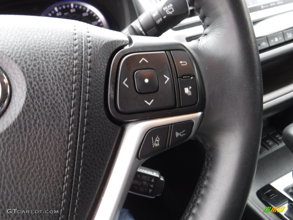 2019 Toyota Highlander XLE AWD Black Steering Wheel Photo #136633075