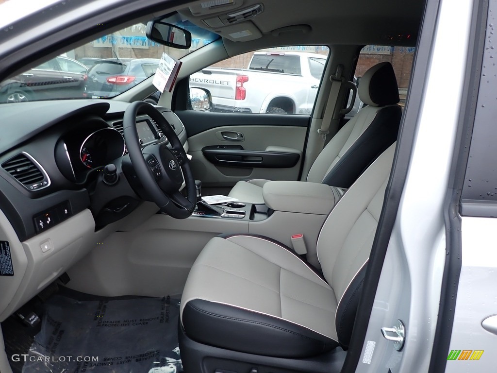 2020 Kia Sedona EX Front Seat Photos