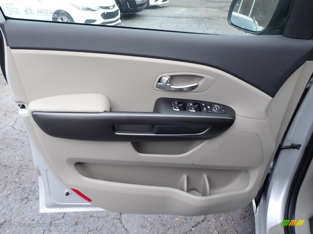 2020 Kia Sedona EX Camel Beige Door Panel Photo #136635514