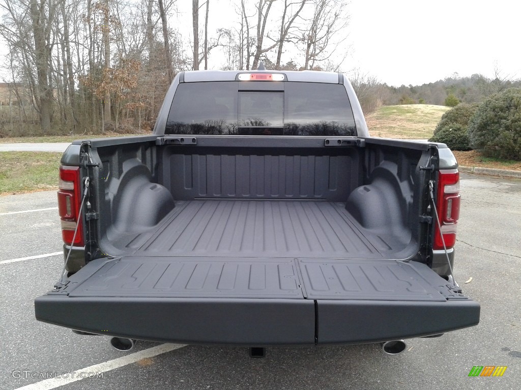 2020 1500 Limited Crew Cab 4x4 - Granite Crystal Metallic / Black photo #9