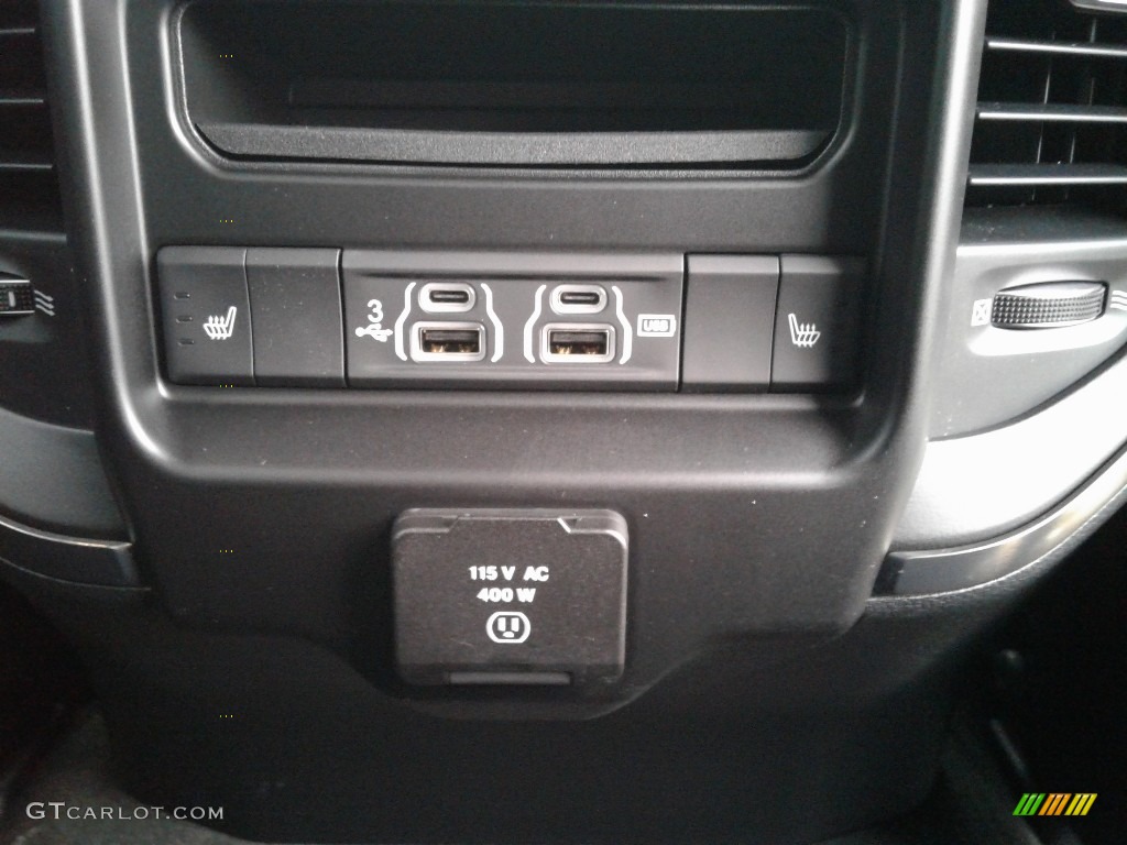 2020 1500 Limited Crew Cab 4x4 - Granite Crystal Metallic / Black photo #21