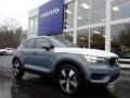 Thunder Grey Metallic 2020 Volvo XC40 T5 Momentum AWD Exterior