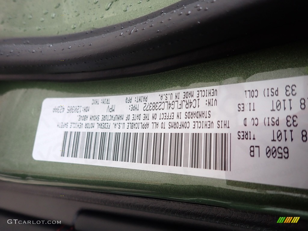 2020 Grand Cherokee Color Code PFQ for Green Metallic Photo #136674931