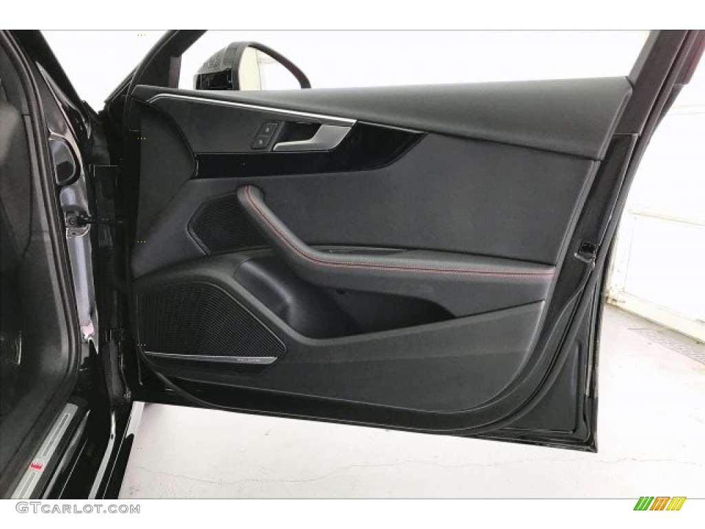 2019 Audi A4 Premium Plus quattro Black Door Panel Photo #136685563