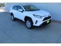 Super White - RAV4 XLE Photo No. 2