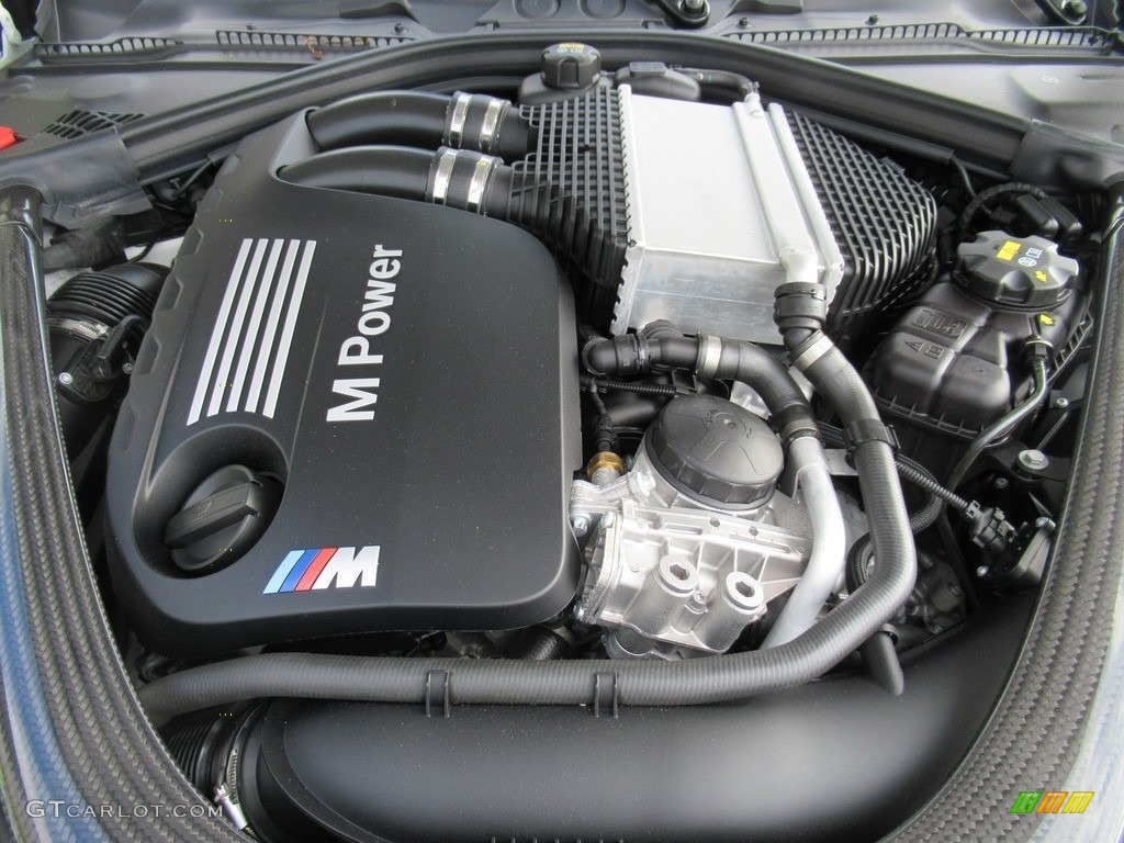 2019 BMW M2 Competition Coupe Engine Photos