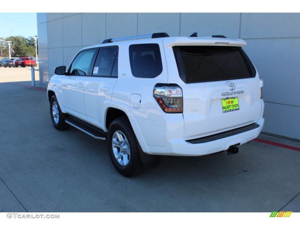 2020 4Runner SR5 - Super White / Graphite photo #6