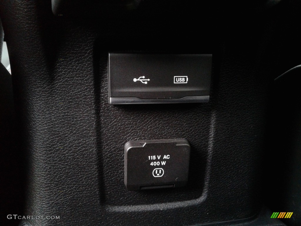 2020 Gladiator Rubicon 4x4 - Hydro Blue Pearl / Black photo #16